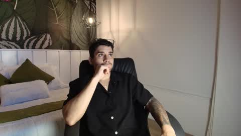 Mike Montoya online show from 24, 10, 2025