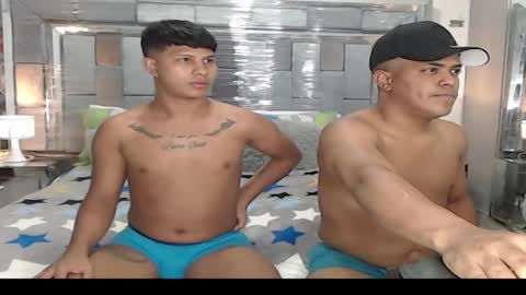 mike_thiago online show from 8, 2, 2025