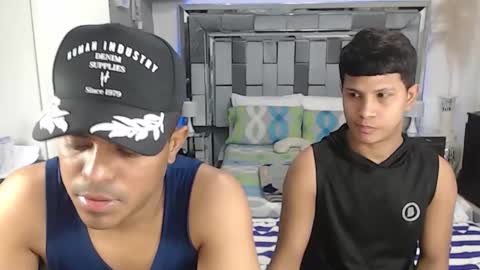 mike_thiago online show from 4, 2, 2026