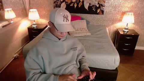 Mike online show from 15, 11, 2025