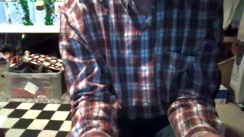 mikeb3200 online show from 31, 12, 2024