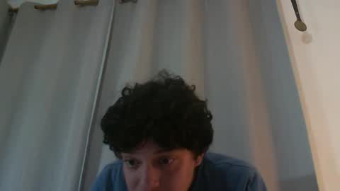 Snapshot of mikefvck_ chatting on 12, 1, 2025 Mike online show from 12, 1, 2025