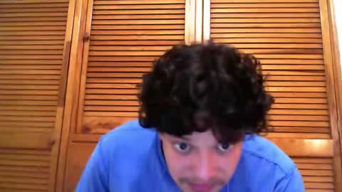 Snapshot of mikefvck_ chatting on 14, 1, 2025 Mike online show from 14, 1, 2025