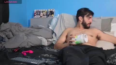 Snapshot of mikehawk1589 chatting on 3, 11, 2025 mikehawk1589 online show from 3, 11, 2025