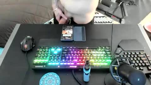 mikehunt558 online show from 9, 2, 2025