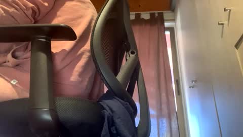 Snapshot of miker1239 chatting on 2, 10, 2025 miker1239 online show from 2, 10, 2025