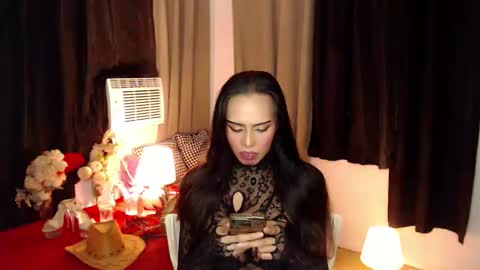 Mistress MikeyAlawi online show from 11, 10, 2025