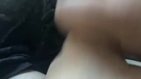 Snapshot of mikke332 chatting on 17, 10, 2025 mikke332 online show from 17, 10, 2025