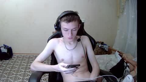 MikkiForus online show from 7, 10, 2025