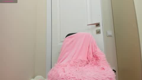 miko_moonn online show from 30, 9, 2025