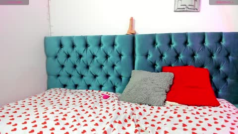 Mikoto Urb online show from 27, 1, 2025