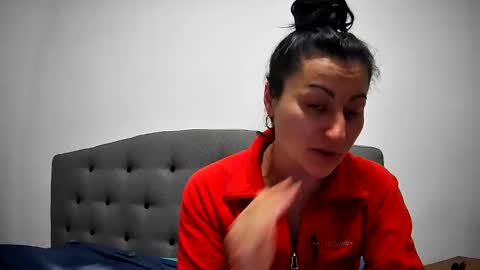 Snapshot of mikyloveu chatting on 31, 1, 2025 Mikyloveu online show from 31, 1, 2025
