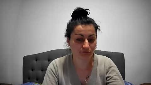 Snapshot of mikyloveu chatting on 26, 2, 2025 Mikyloveu online show from 26, 2, 2025