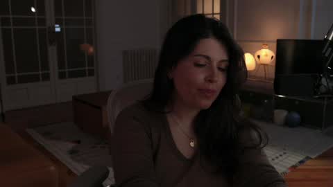 Snapshot of mila_ chatting on 18, 12, 2024 Princess Consuela Banana Hammock online show from 18, 12, 2024