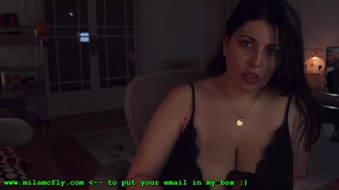 Snapshot of mila_ chatting on 12, 3, 2025 Princess Consuela Banana Hammock online show from 12, 3, 2025