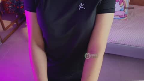 Milena  online show from 15, 12, 2025