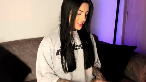     online show from 14, 3, 2026