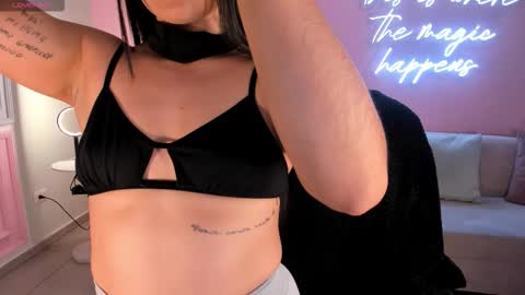 Mila online show from 6, 1, 2026