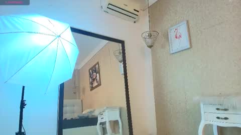 miladiosa online show from 14, 12, 2025