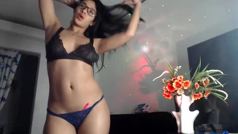 Milagros online show from 4, 12, 2024