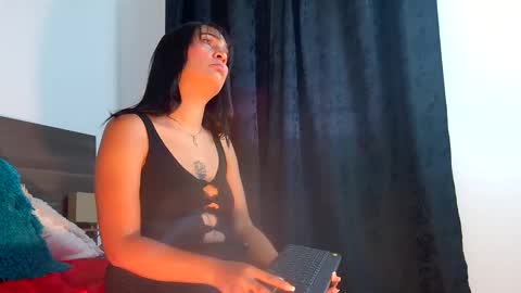 mila online show from 25, 10, 2025