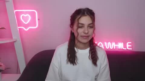 milanaangelas online show from 6, 12, 2024