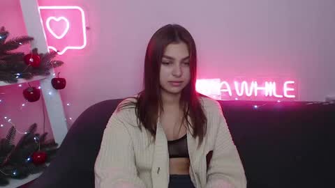 milanaangelas online show from 15, 12, 2024