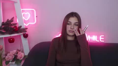 milanaangelas online show from 4, 1, 2025