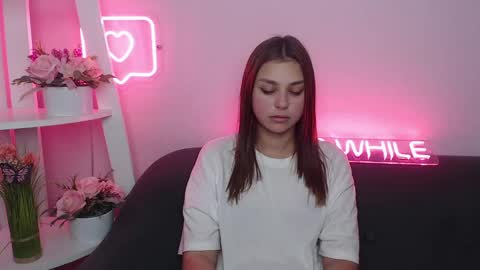 milanaangelas online show from 19, 1, 2025