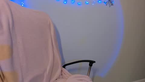 Snapshot of milanabrittt chatting on 25, 12, 2024 Milana online show from 25, 12, 2024