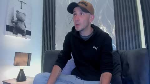 MILAN online show from 20, 2, 2026