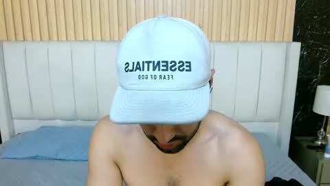 Snapshot of milanzaire chatting on 14, 12, 2025 milanzaire online show from 14, 12, 2025