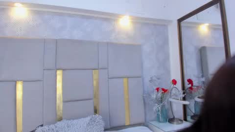 Snapshot of milasaenz1 chatting on 2, 11, 2025 Cami online show from 2, 11, 2025