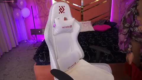 milaskyy online show from 23, 2, 2025