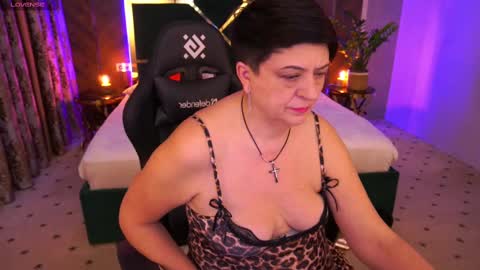 milaskyy online show from 2, 3, 2025
