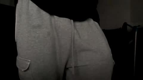 milkchoqs online show from 8, 1, 2025