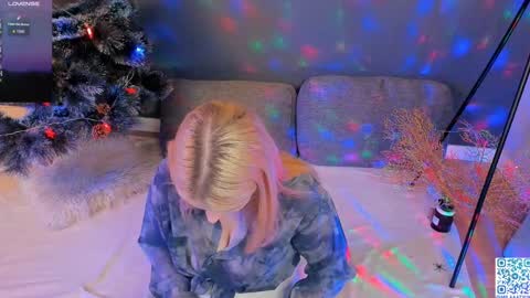 Mila online show from 30, 12, 2024