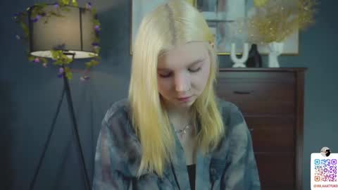 Mila online show from 23, 2, 2025
