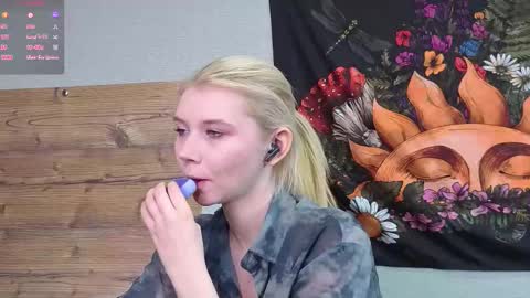 Mila online show from 2, 10, 2025