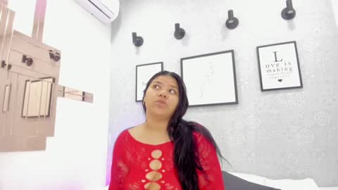 Milena  online show from 22, 1, 2025