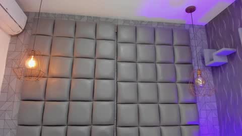 Milena  online show from 28, 1, 2025