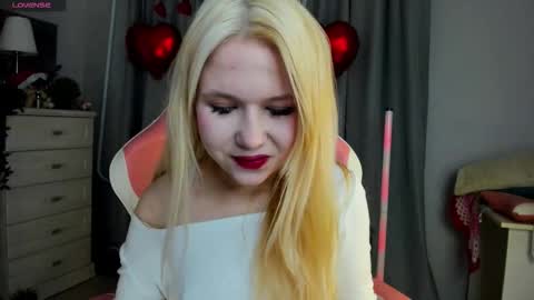 Snapshot of milemissyy chatting on 15, 2, 2026 Mia online show from 15, 2, 2026