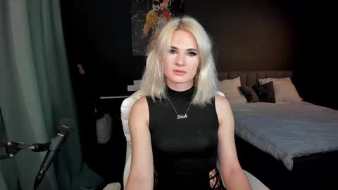 Milena online show from 2, 3, 2025