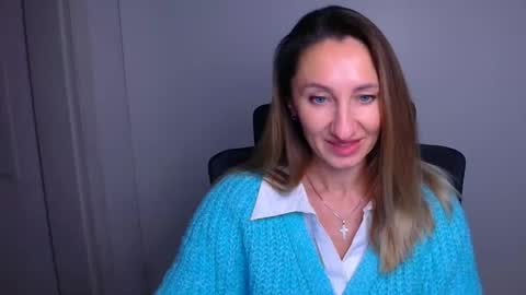 Milena online show from 19, 12, 2025