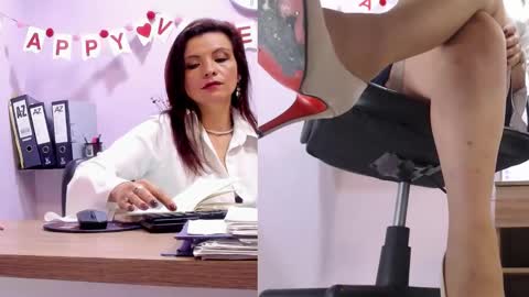 Milena online show from 17, 2, 2025