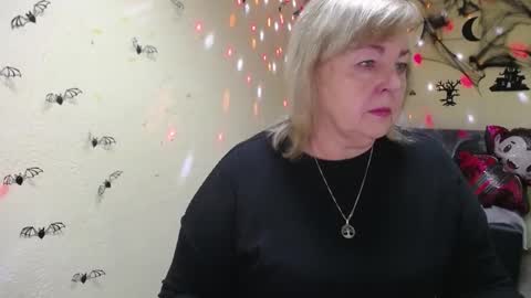 Milena online show from 26, 10, 2025