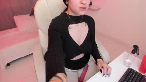  IEY EY  online show from 3, 11, 2025