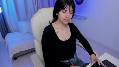  IEY EY  online show from 14, 11, 2025