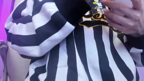  IEY EY  online show from 18, 11, 2025