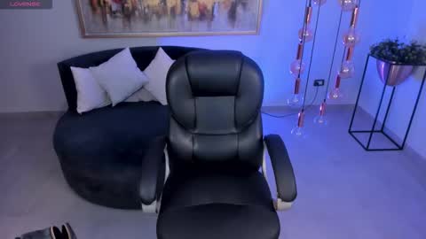 Miley Cruz  IG miley model23 online show from 15, 1, 2026